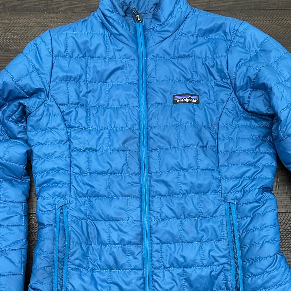 Patagonia Vibrant Blue Insulated Jacket